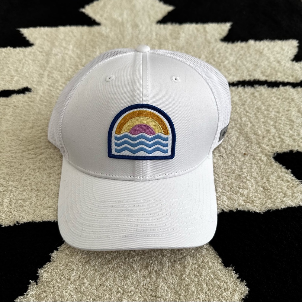 Columbia White Mesh Cap